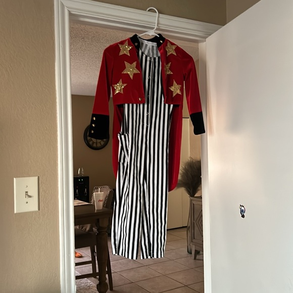 Halloween costume magician - Picture 5 of 11